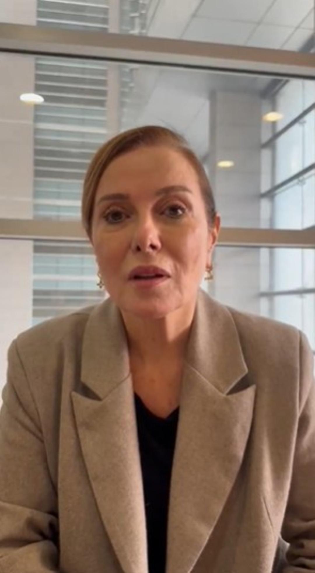 Şakir Paşa Ailesi nin başrolü Cem Yiğit Üzümoğlu için Oyuncu Sendikası üyeleri soluğu Çağlayan da aldı!   Bekliyoruz...   2