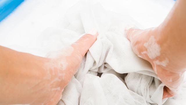 Sararan perde nasıl temizlenir? Sararan perde temizliği nasıl yapılır?