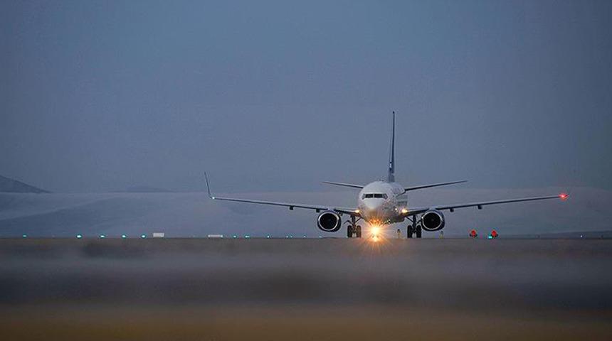 Yunan havaalanlarında kriz: Eski sistem ve personel eksikliği trafiği tehdit ediyor!