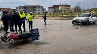 İznik'te otomobil ile motosiklet çarpıştı:1 yaralı