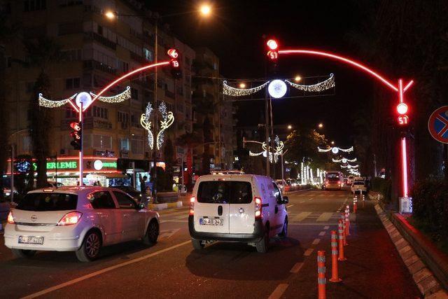 Büyükşehirden LED’li sinyalizasyon direği uygulaması