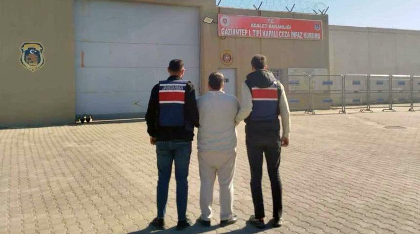 Kesinleşmiş hapis cezaları vardı! Gaziantep'te 2 firari h&uuml;k&uuml;ml&uuml; yakalandı