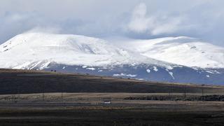 Kars'ın yüksek kesimlerinde kar etkili oldu