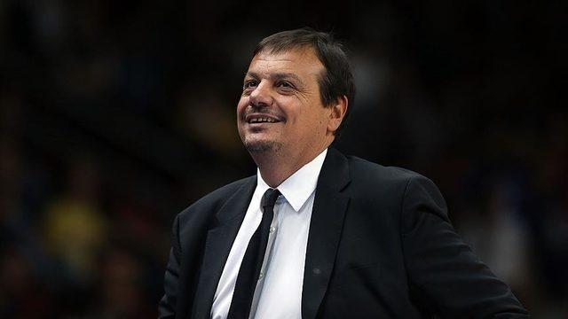 Ergin Ataman, Panathinaikos'a gidiyor mu? Resmen cevapladı...