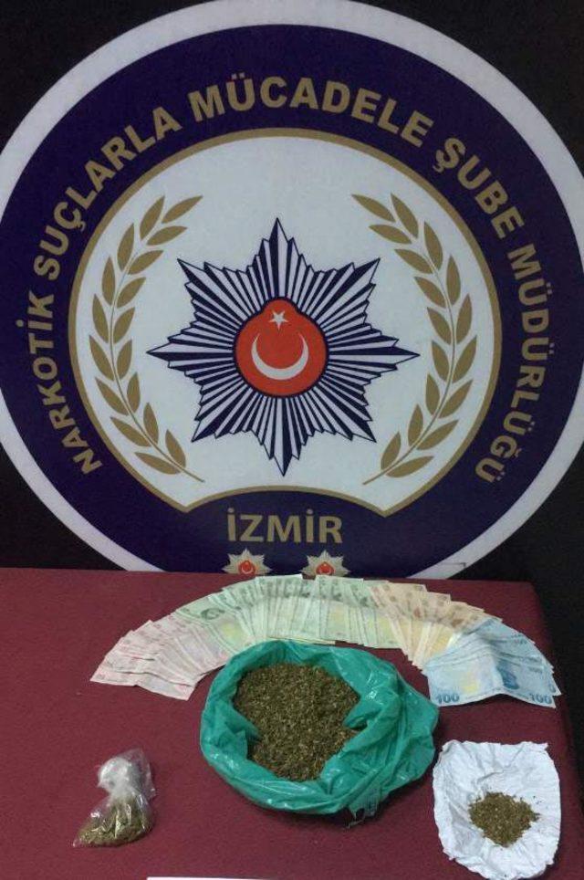 İzmir'de uyuşturucu ticaretine 25 tutuklama