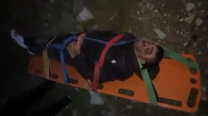 Kayıp olarak aranıyordu... 15 yaşındaki Ege, patika yolda darp edilmiş halde bulundu!