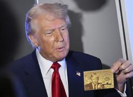 Trump işportacılığa soyundu! "Bu karta 5 milyon dolara sahip olabilirsiniz"