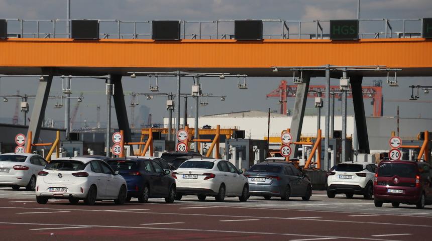 İstanbul-İzmir Otoyolu ile Osmangazi Köprüsü'nde dönüş hareketliliği