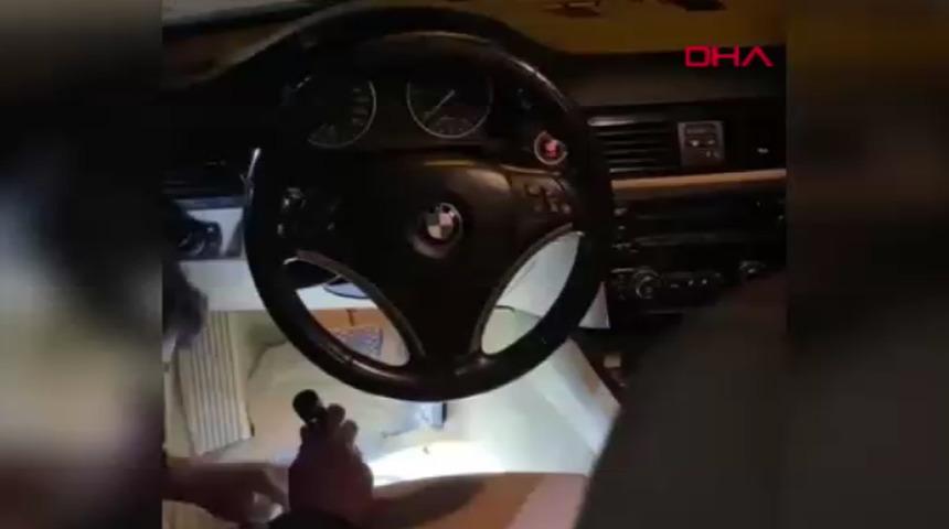 Yer: İzmir! Otomobilden uyuşturucu hap çıktı