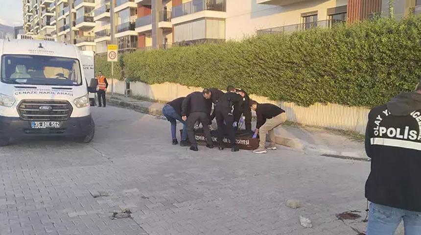 Yer: İzmir! Eski nişanlısını öldürüp nişanlısının annesini yaralayıp intihar etti