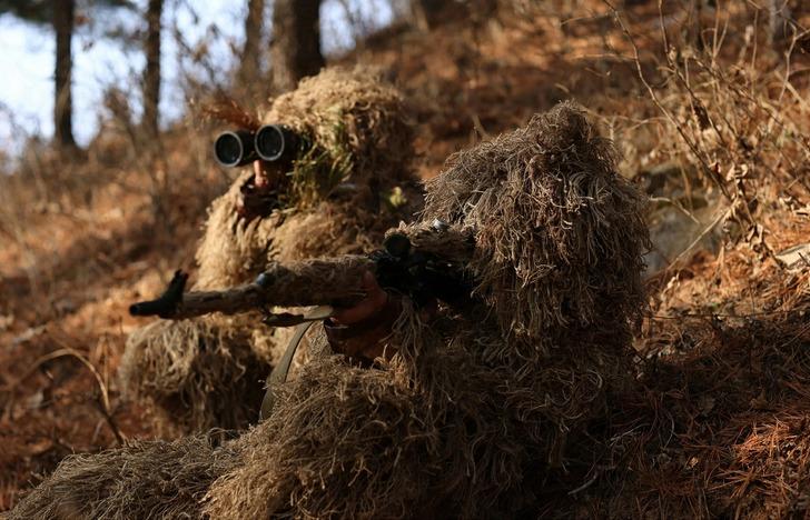Kuzey Kore'den Güney Kore'ye 'Gözdağı' niteliğinde tatbikat! Kim Jong-Un bizzat kendisi test etti G1