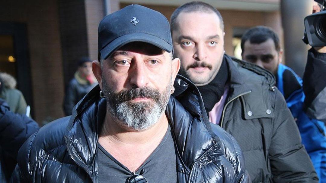 “Her şey çok güzel olacak” dedi, yeni platforma geçti! Ünlü komedyen Cem Yılmaz hem isyan etti hem espri yaptı 2