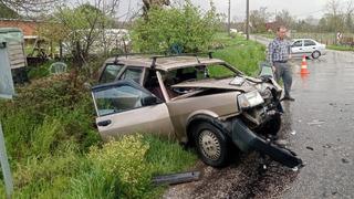 Çanakkale'de tır ile otomobil çarpıştı! 1 kişi yaralandı