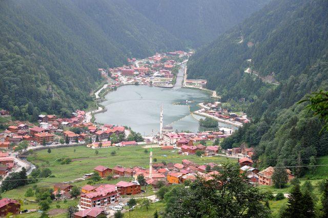 Uzungöl alüvyonlardan kurtuldu