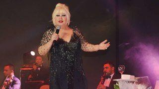 Muazzez Abacı trafik kazası geçirdi 