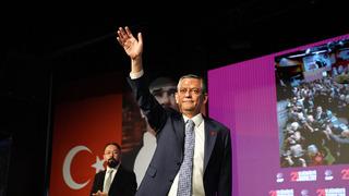 CHP’de imza trafiği hızlandı: Özel cephesi ilk günden eşiği geçti