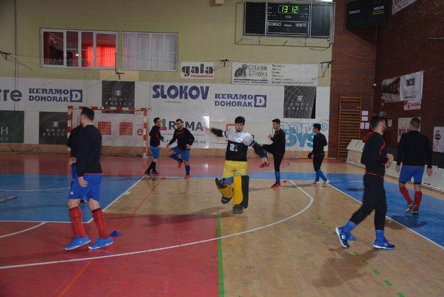 Gaziantep Polis Gücü Hokey takımı Avrupa Şampiyonasına hazır