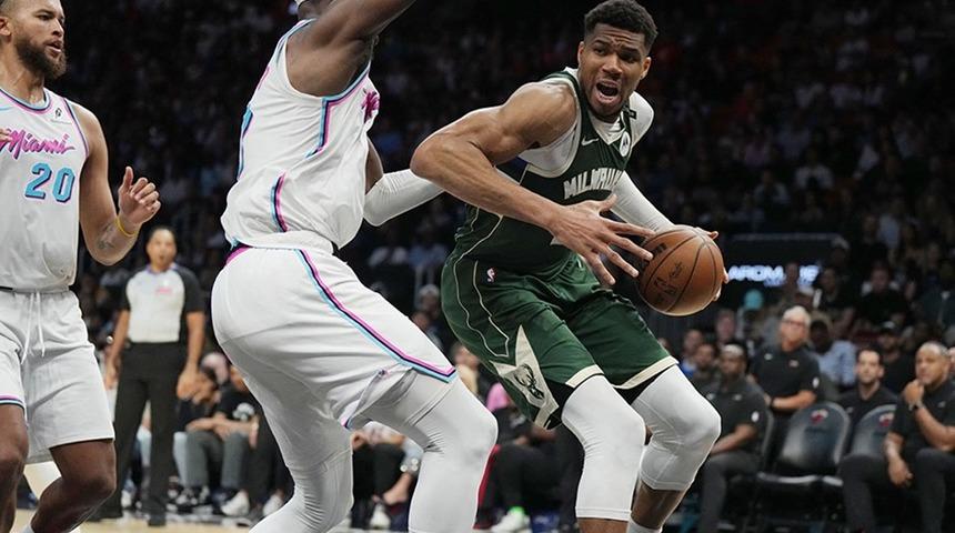Antetokounmpo'nun üstün oyunu Bucks'a galibiyeti getirdi!