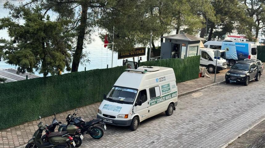 Fethiye açıklarında alabora olan bottaki düzensiz göçmenlerden 2'si öldü, 2'si yaralandı