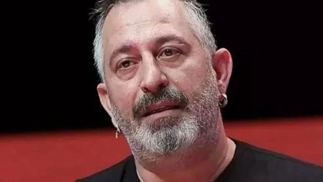 Cem Yılmaz günlerdir tepki çekiyordu! X (Twitter) hesabını kapattı! Bluesky hesabı açtı