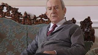 Usta tiyatrocu ve oyuncu Ahmet Levendoğlu, 80 yaşında hayatını kaybetti! 