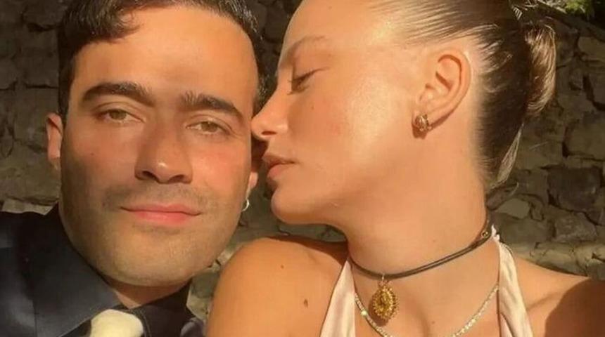 Serenay Sarıkaya ile aşk yaşayan Mert Demir'i görenler tanıyamadı! Saçlarını kesip bıyık bıraktı