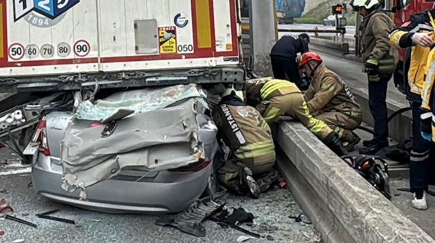 Kuzey Marmara Otoyolu'ndan feci şekilde can vermişlerdi! 3 öğretmen Düzce’de toprağa verildi