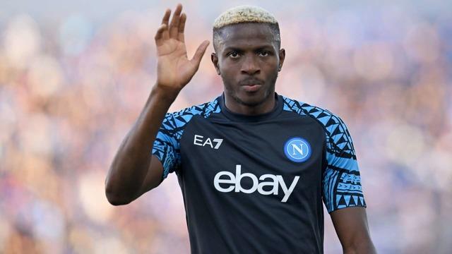 Osimhen için Galatasaray ile anlaşan Napoli, yeni transferini resmen açıkladı! İşte Osimhen yerine alınan isim...