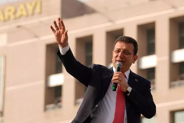 İmamoğlu'ndan Özel'e tebrik mesajı!
