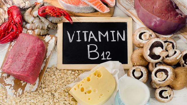 B12 vitamin eksikliği nedir? Faydaları ve zararları nasıl anlaşılır? Yanlış beslenmenin etkisini uzmanlar açıkladı...