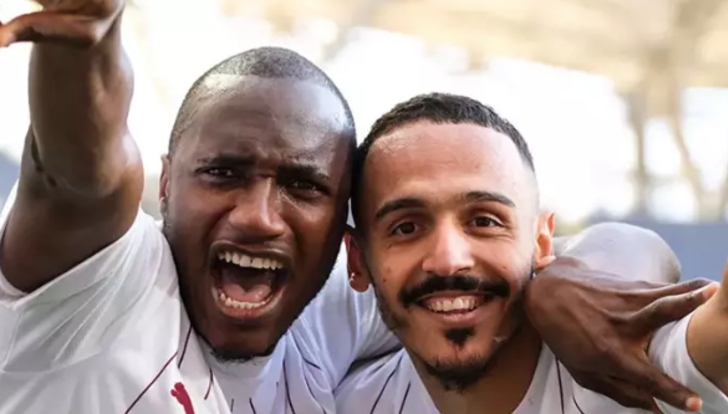 Fenerbahçe'nin Trabzonspor galibiyeti sonrası Galatasaray ile olan fark 3'e düştü, yapay zeka şampiyonluk tahminini değiştirdi! Zirve yangın yeri... G2