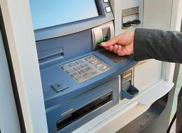 ATM'den dolar çekilir mi​? ATM'den dolar nasıl çekilir?