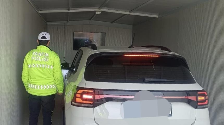 Yaşam tünelinde çok sayıda vatandaşa trafik bilgilendirmesi yapıldı