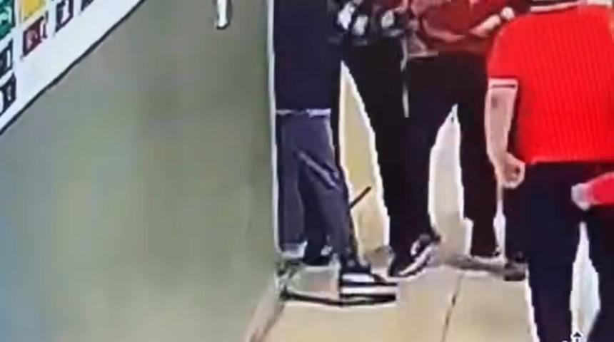 Öğretmenden hayat kurtaran manevra