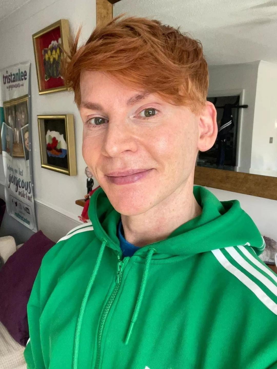 Yaşını duyan inanamıyor! Herkes 20 li yaşlarda olduğunu sanıyor ama gerçek bambaşka! 3