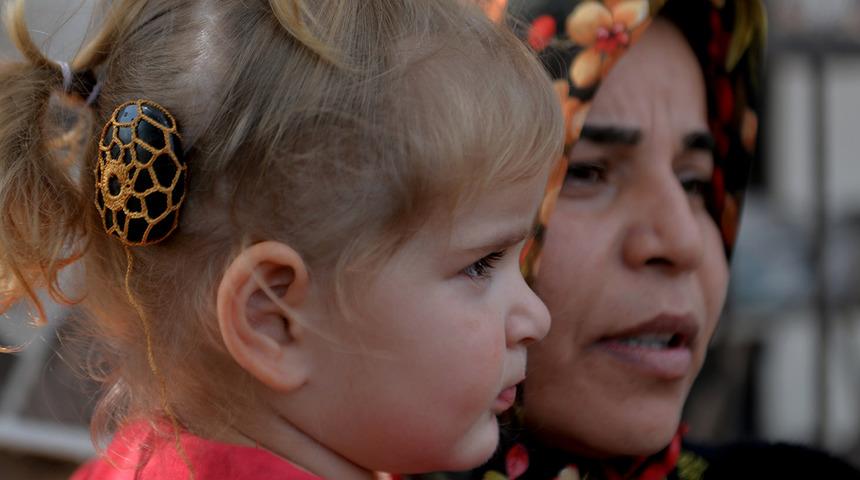 Çalınan biyonik kulağı ailesini yıkmıştı…  Minik Kübra 9 ay sonra yeniden duymaya başladı