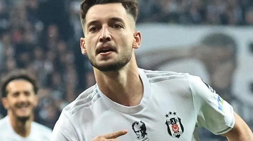 Tayyip Talha Sanuç Beşiktaşlı taraftarlardan özür diledi! "Söz veriyorum, daha güçlü döneceğim"