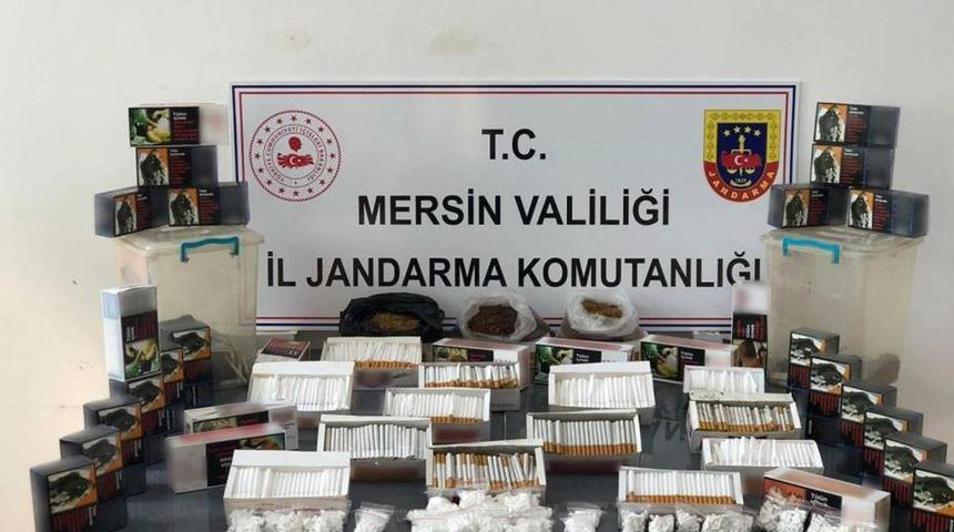 Mersin'de gümrük kaçağı makaronlar ele geçirildi