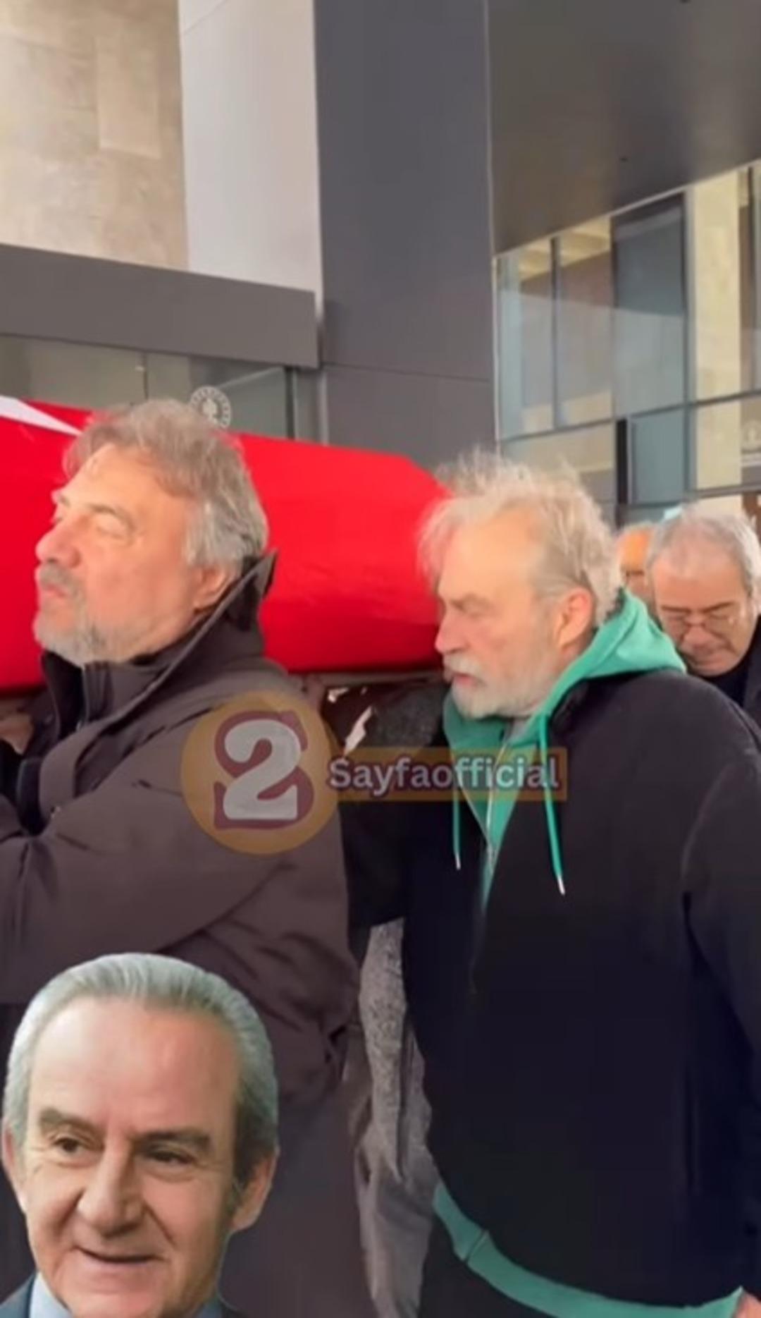 Usta tiyatrocu ve oyuncu Ahmet Levendoğlu na veda! Ünlü isimler akın etti! Gözyaşları sel oldu 1