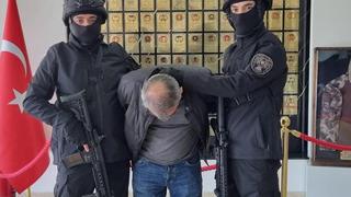 FETÖ üyesi ihraç öğretim üyesi yakalandı