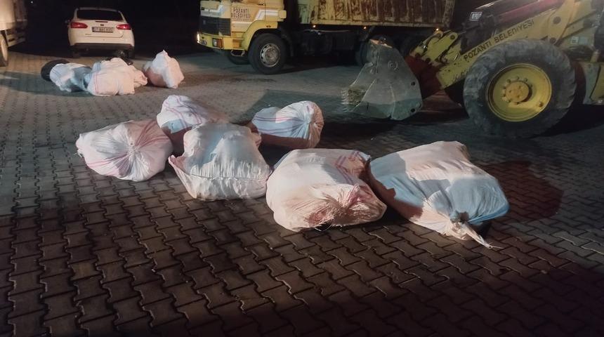 Yolcu otobüsünün bagajında ele geçirilen 1400 kilogram içyağı imha edildi