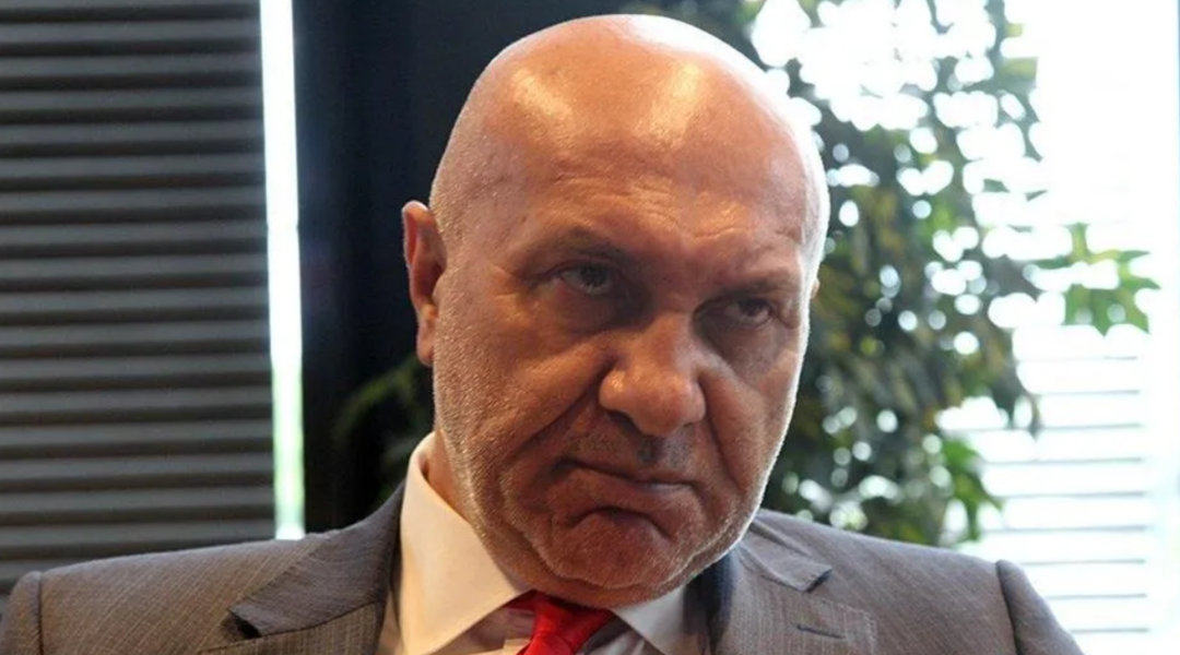 Samsunspor Başkanı Y&uuml;ksel Yıldırım Galatasaray ma&ccedil;ı &ouml;ncesi şampiyon olmasını istediği takımı a&ccedil;ıkladı! 