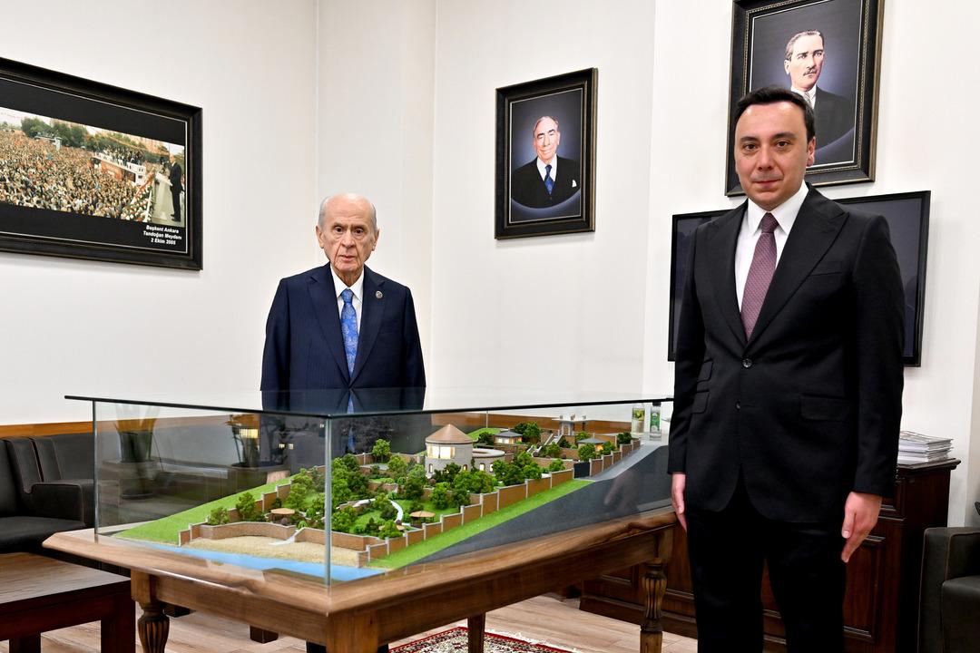 AA-20250408-37567448-37567444-BAHCELININ_AHLATTA_INSA_ETTIRDIGI_EMIR_BAYINDIR_YERLESKESI_DEVLET_BEY_KONAGININ_YAPIMI_TAMAMLANDI