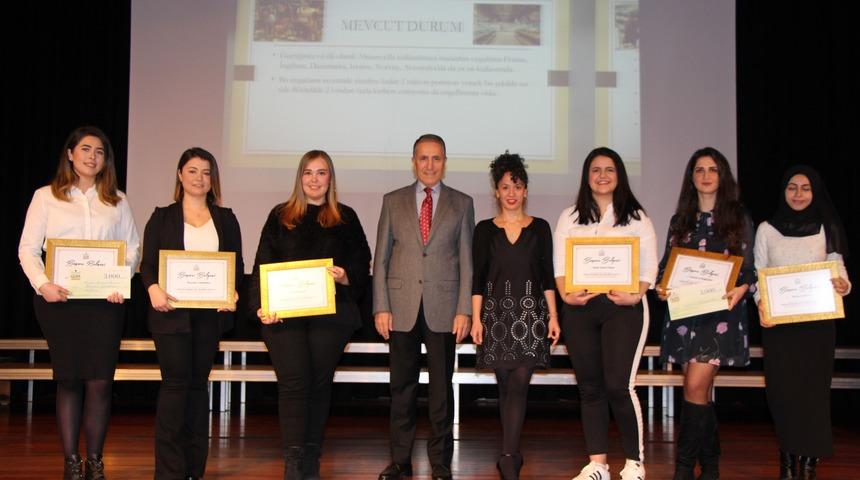 Gen&ccedil; Kadınların "Yaratıcı İş Fikirleri" &ouml;d&uuml;llendirildi