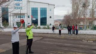 Emniyetten öğrencilere trafik eğitimi