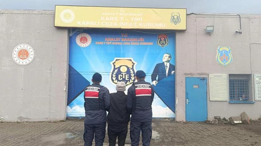 Kars’ta FETÖ operasyonu