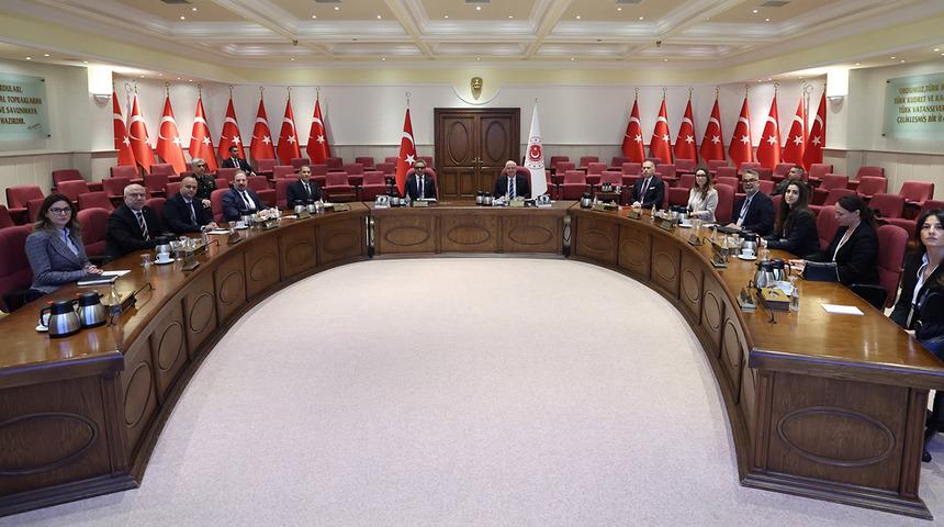 Bakan Güler, ABD'li heyeti kabul etti