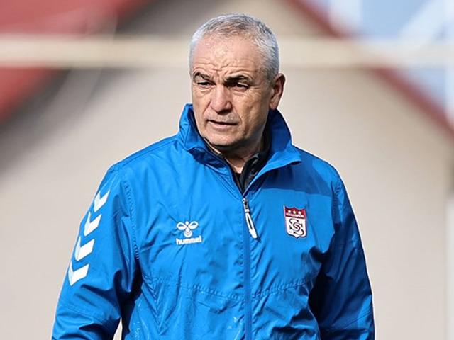 Rıza Çalımbay, Fenerbahçe maçı öncesi kötü haberi verdi!