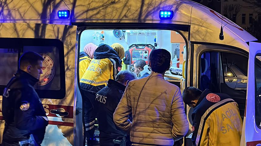 Kütahya'da arızalanan otomobil zincirleme kazaya neden oldu! 3 araç kazaya karıştı; 5 kişi yaralandı