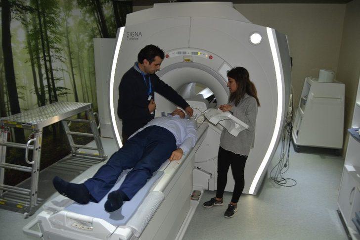 Kozan Devlet Hastanesinde MR cihaz hizmet vermeye balad
